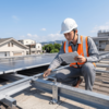 屋頂種電能讓「違建就地合法」？專家揭露 3 大政策陷阱：小心被罰更重還要拆！