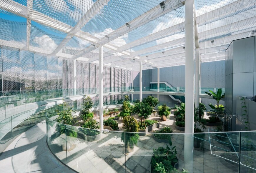 阮英俊「無界花園」於綠美圖生根　以植栽浮島串起移民記憶與多元文化共生