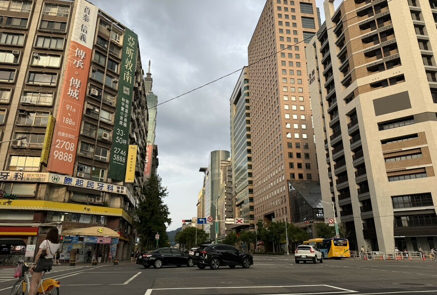 「酒店式公寓vs公寓式酒店」到底差在哪？2025年最新自住與投資完整解析