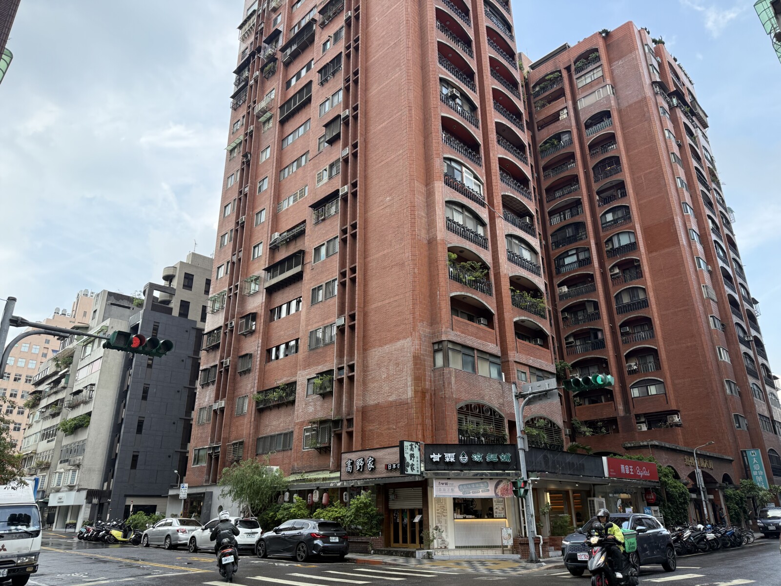 從首購到換屋必懂！10 招看房心法，幫你找到最適合的家