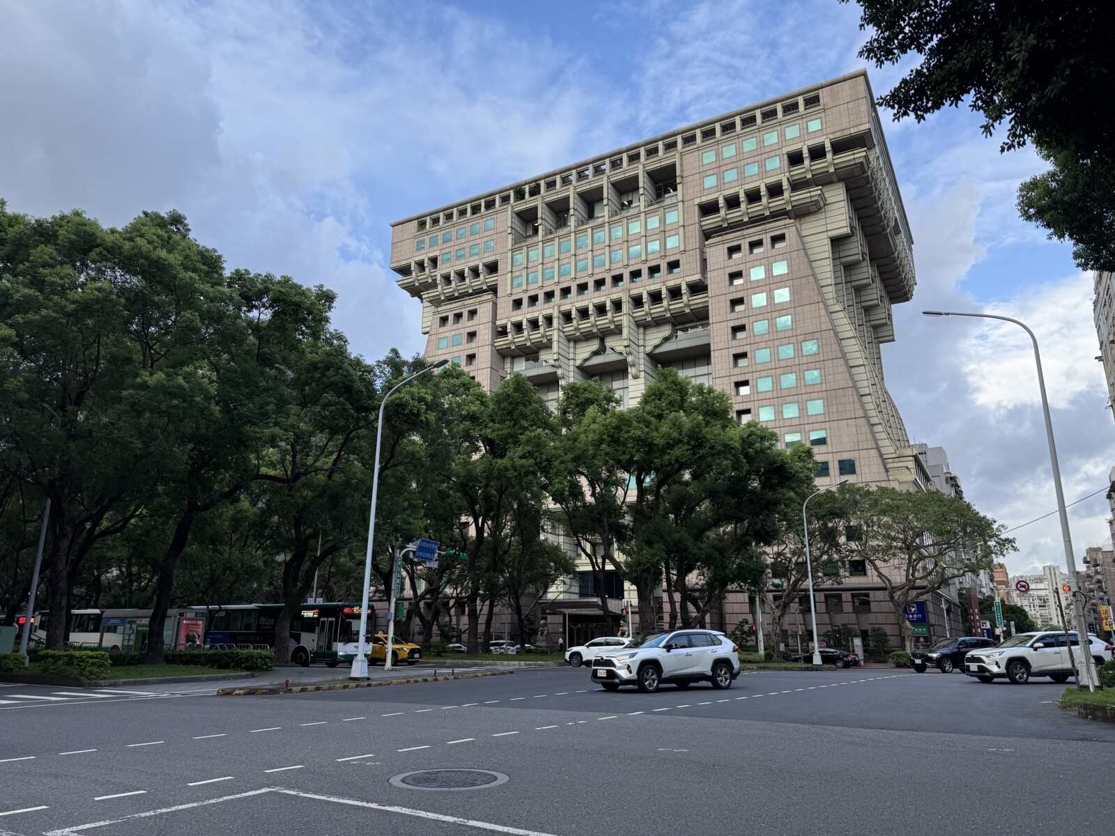 全國土地使用分區查詢教學｜買房前必看！快速看懂地號、用途與潛在風險