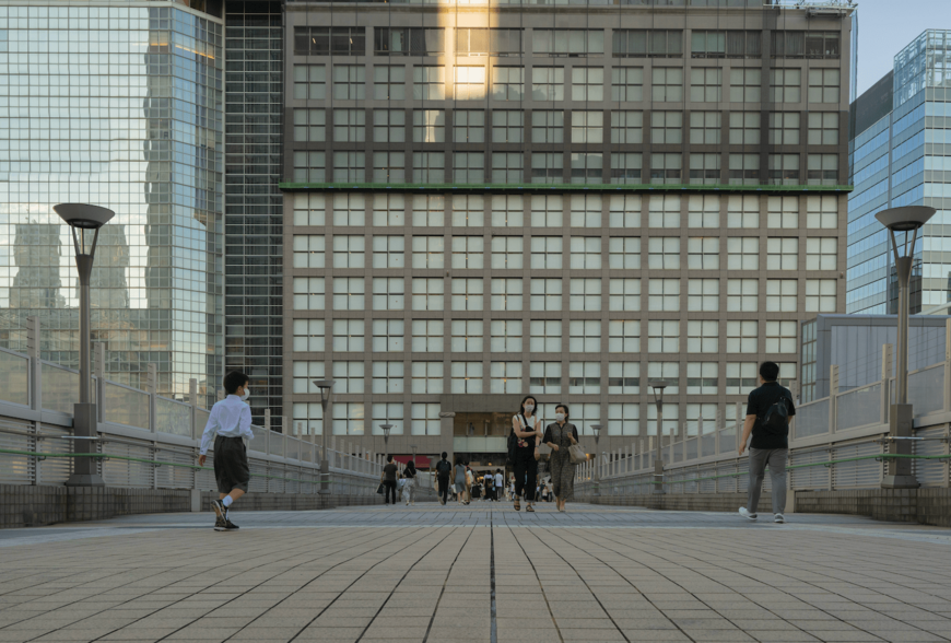 2025 永和房價 VS 板橋房價誰更抗跌？一覽歷史數據與未來走勢！