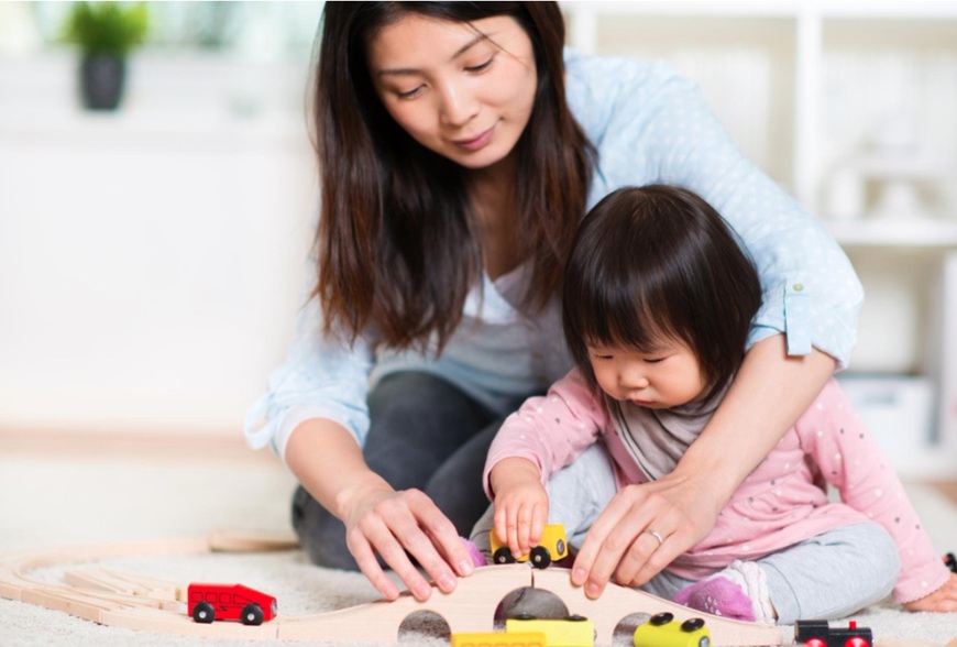 別急著幫孩子收玩具！親子收納最常見的 5 個 NG 行為與破解法