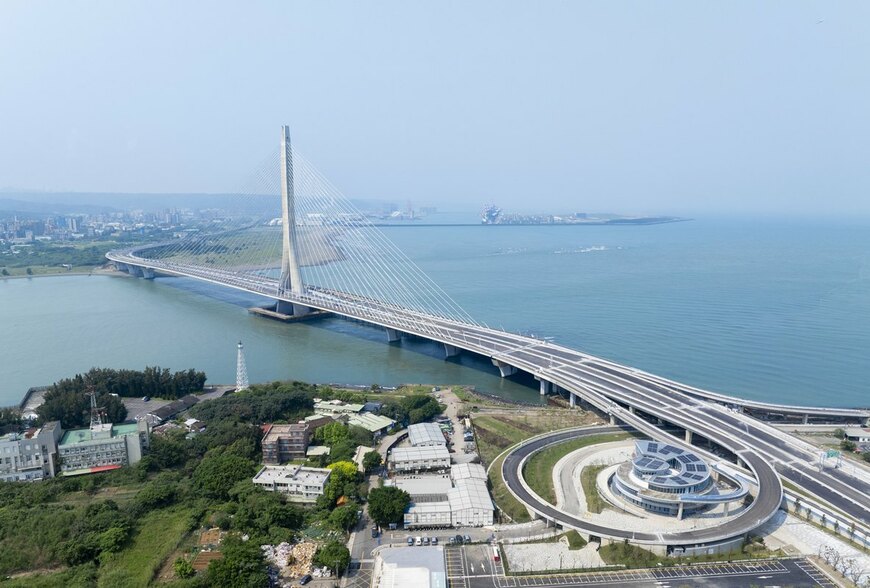 淡江大橋 5/12 通車！「淡江大橋工程美學特展」同步開展