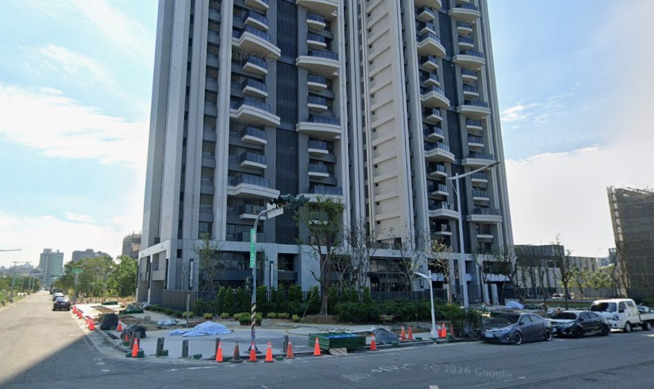 【阿明幫你看建案】北屯14期「豐邑豐禾」：巨蛋散步就到、雙塔零店面、戶戶邊間三面採光，搶在巨蛋完工前卡位