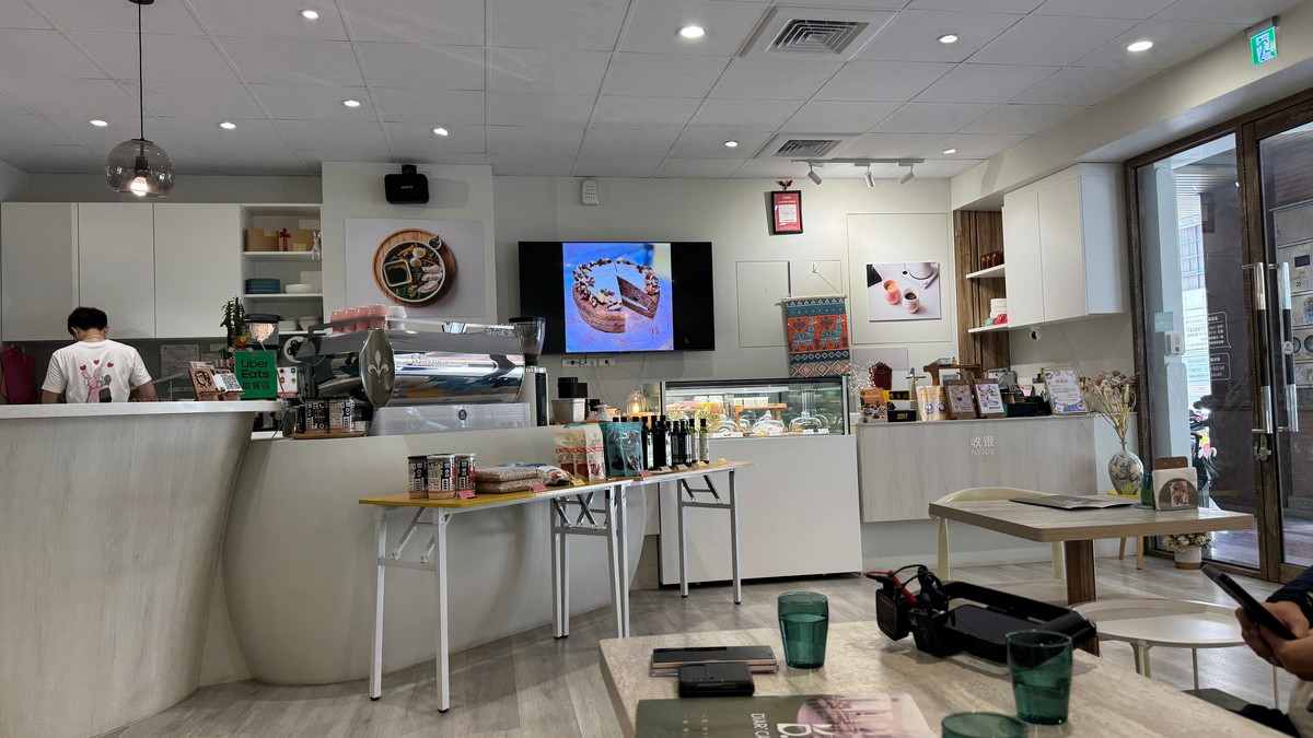富人靠股利、年輕人靠貸款追股市？資金磁吸效應擴大　房貸族與中小企業先有感