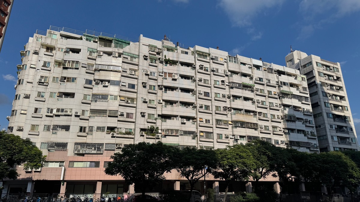 容積獎勵是都更萬靈丹？專家：現在不用拿錢，卻讓下一代繳「擁擠稅」