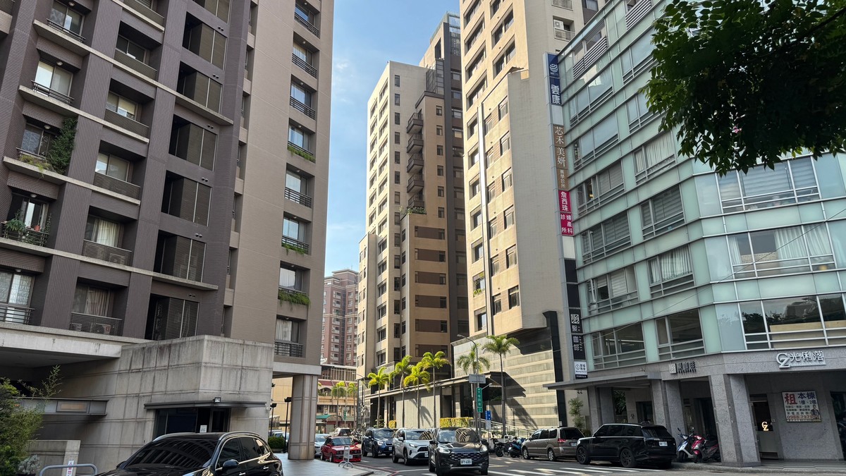 預售市場蒸發4千億！山哥：不是不能打房，是再掐下去換屋族會先倒