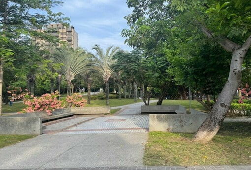 碳費50億到手！七成砸去「補助企業」 環團炸鍋：弱勢被當塑膠？每噸300元根本笑話