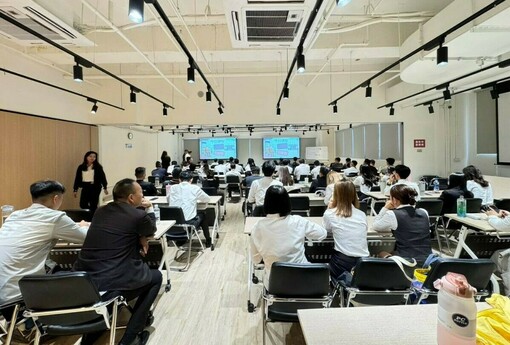 AI不是趨勢，是每天作業！他提供房仲工具百寶箱 1,928位學員實戰驗證 60歲店東也學得會
