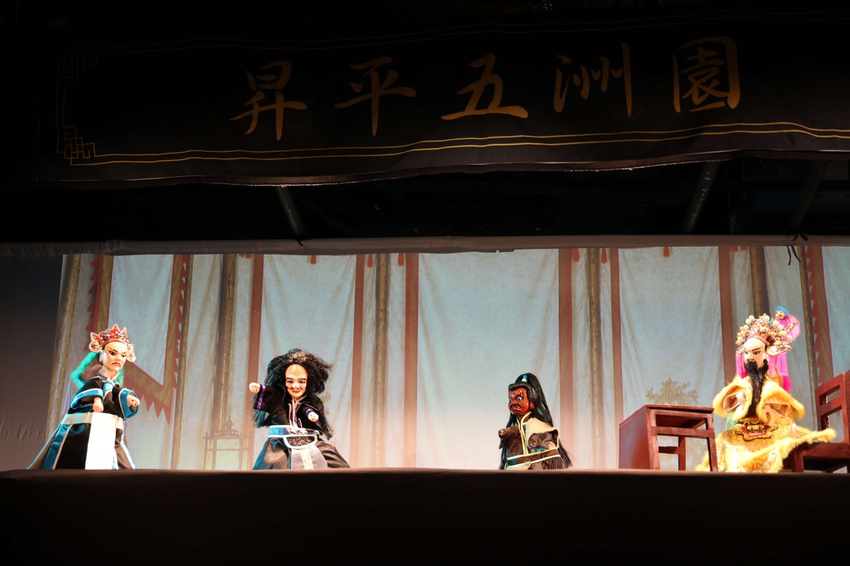 雲林布袋戲旗艦巡演前進台北！昇平五洲園《穆桂英之降龍木》登場 品德教育贈書同步推廣