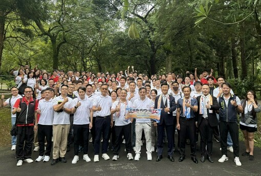 房仲遊戲規則變了！太平洋房屋啟動「AI房仲」轉型 孫寶國董事長：總部與加盟店一起扛
