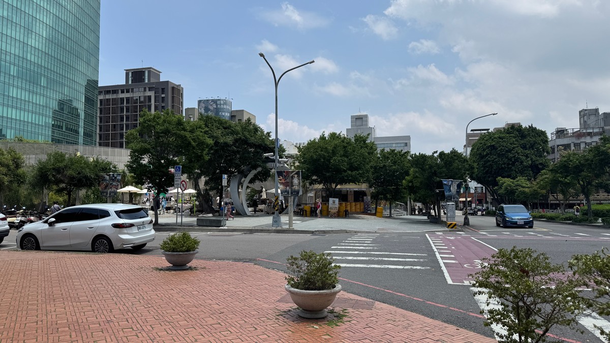 戴德梁行Q3報告藏三個訊號:商用不動產創新高 市場卻走向「住冷、商熱、土地弱」