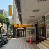 輪椅族回家好難！華廈門前「這幾階」擋路　3大解法、最高補助45%一次看