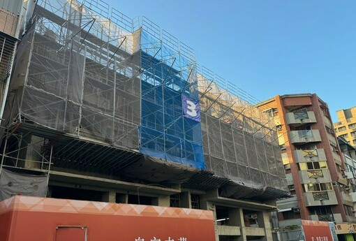 房市量縮價不降的真相：建商「蓋牌」讓利 新竹整批重簽、台南每戶退200萬