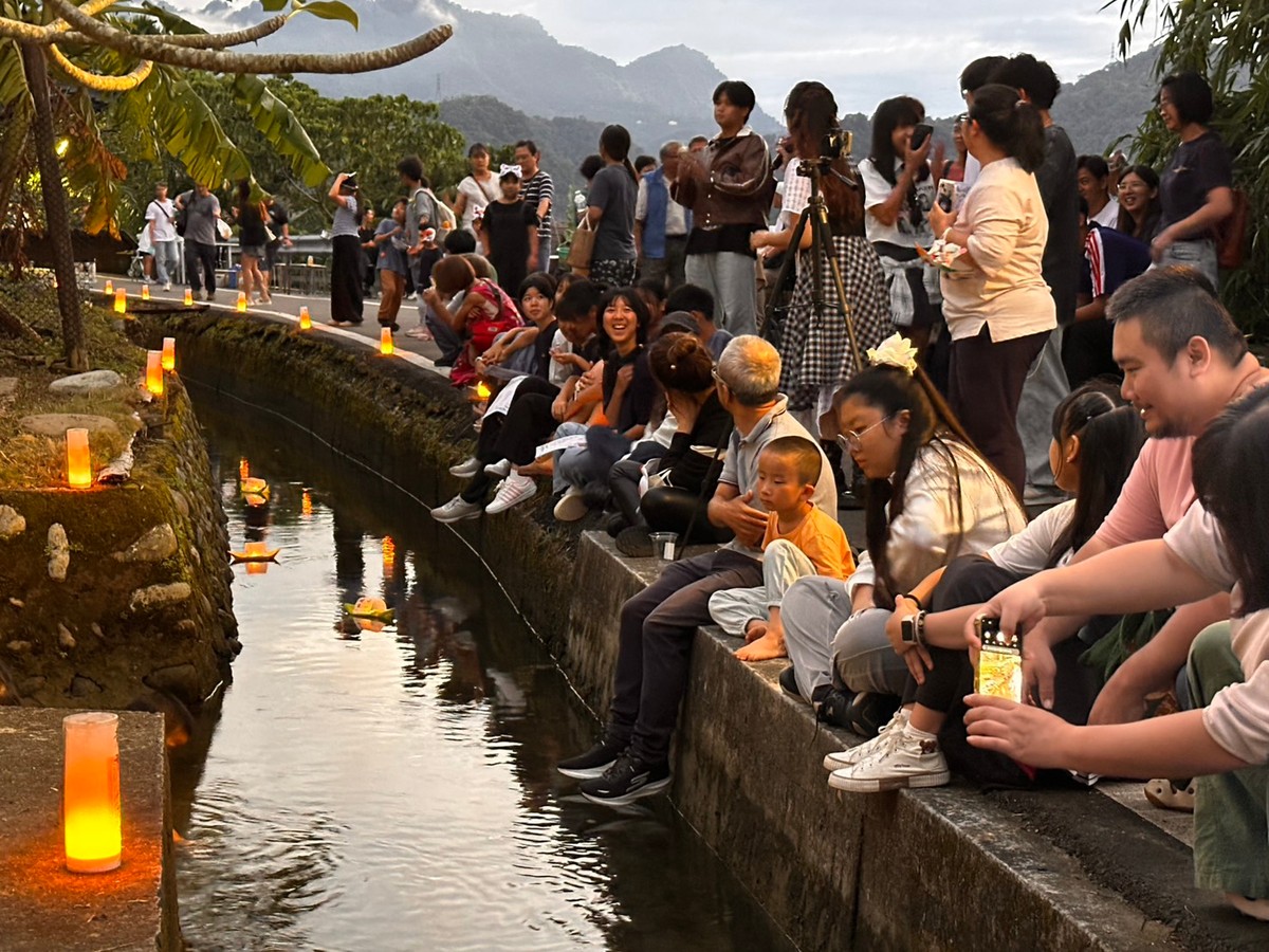颱風過後浪漫登場！台中東勢「龍神山水祭」紙船祈福、音樂會登場　感受200年客庄文化