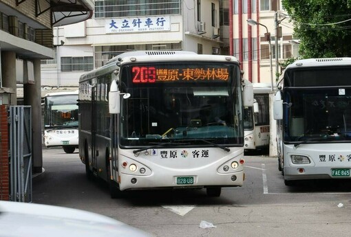 東勢、石岡居民就醫更方便！台中209繞公車11/1試辦　新增10站直達豐原醫院