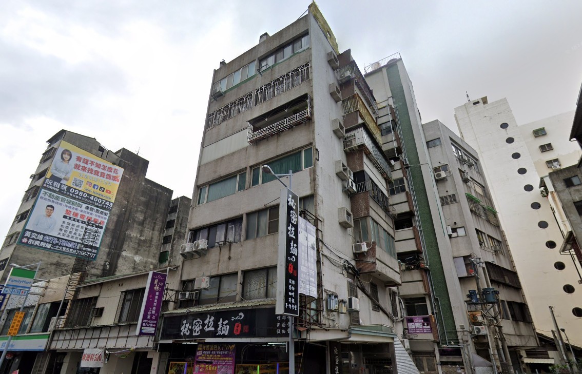 資金有限，該選擇老舊公寓還是新社區套房？網友購屋難題解析