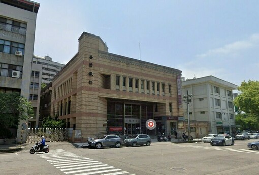 39萬「雙貸族」生死保衛戰：當房貸寬限期遇上史詩級股災