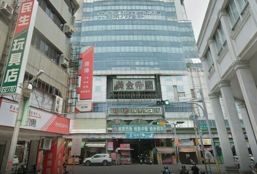 南彰化地標重生！黃金帝國大樓啟動拆除 公辦都更打造22層住商新地標