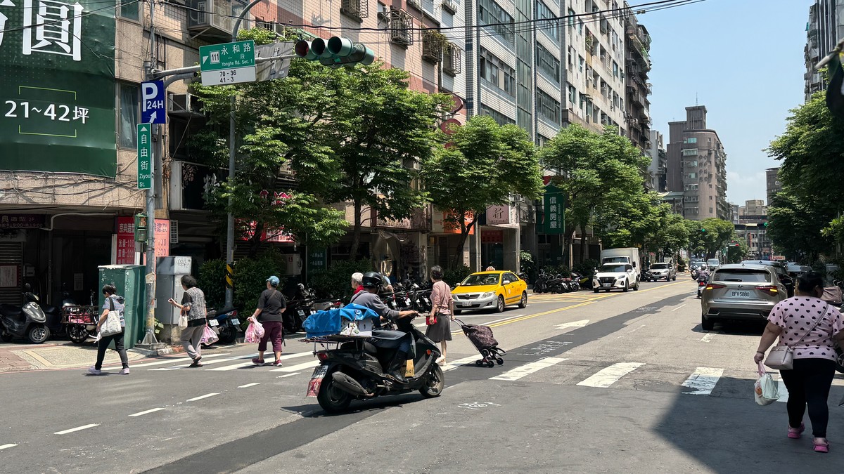 買房還沒看屋就被逼著付錢 民眾怒控：根本是詐騙！