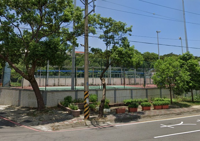 35年游泳池變身465戶社宅！平鎮居民吵翻：要游泳還是住屋？