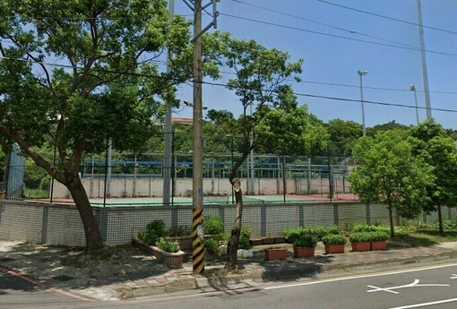 35年游泳池變身465戶社宅！平鎮居民吵翻：要游泳還是住屋？