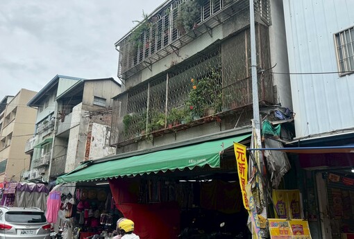 42年老透天急售卡關？房仲說要找投資客快速成交可行嗎?