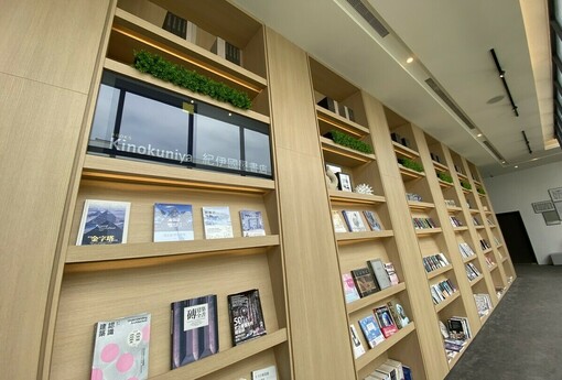 《社區裝潢驚見「潛規則」？主任頻暗示「這句話」...菜鳥屋主怒：根本還沒動工就被刁難！》