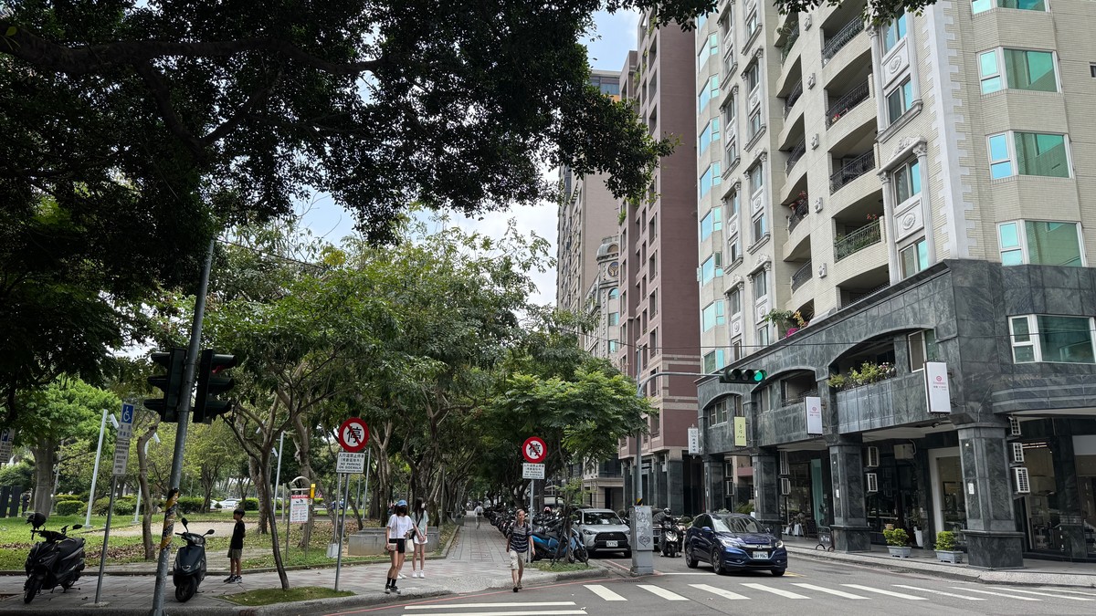  下斡旋後房仲堅持要我跟屋主見面才能談…這是抬轎還是拱我白菜？
