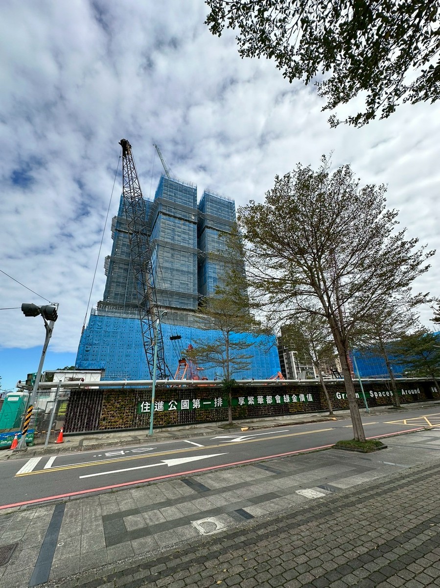 建商降價暗招全曝光！精裝變毛胚每坪省3萬 真降價潮恐來襲