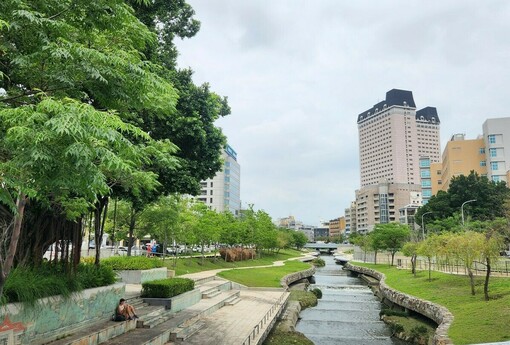北市地上權國宅地租暴漲98% 住戶嘆「居住正義淪空談」 都發局承諾研議減免