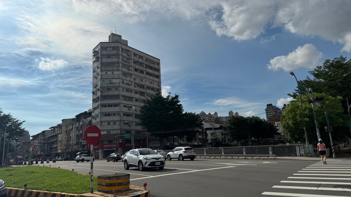 房價平行世界現形：預售、中古屋價格同步下修！專家曝『這3區』進場最佳時機