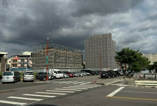 預售屋貸款政策突變！「首購族」遭壽險翻盤，如何避免交屋前資金斷鏈？