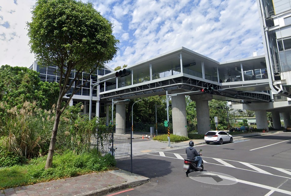 五泰輕軌Plus來了！新北捷運「黃金十字線」成形 塭仔圳房價要噴了？