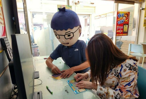 「贈與vs買賣差很大！」父母過戶透天厝給子女 會計師警告：選錯方式多繳百萬稅金