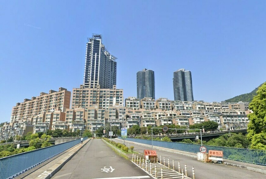 淡水八卦山 小坪頂84億爛尾樓法拍！每坪48萬誰敢買？專家直言：流標難免