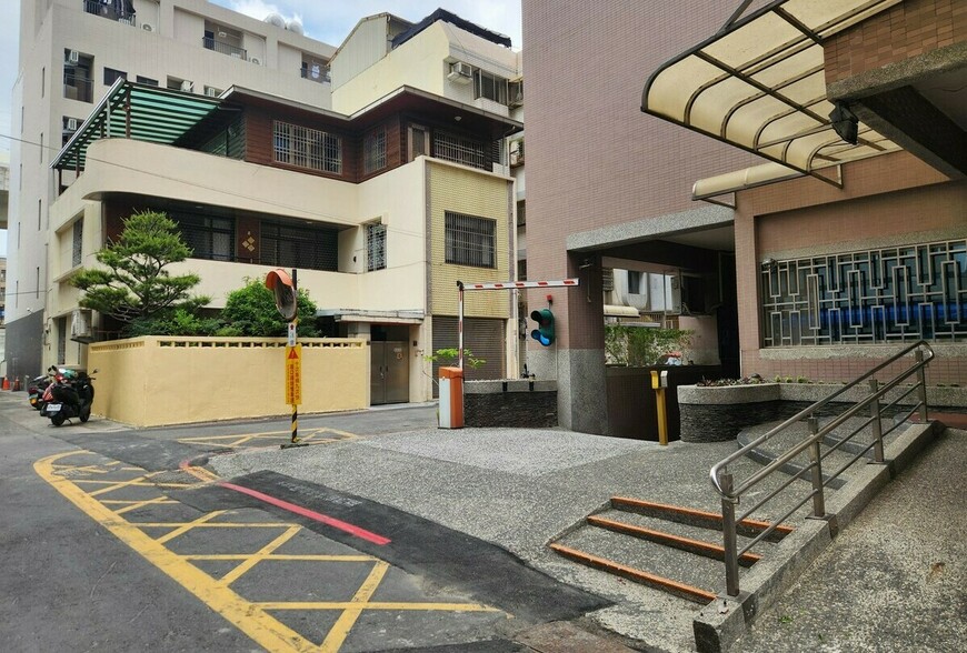 房仲爆潛規則！成交後管委會強索2萬「保護費」 不給就封殺