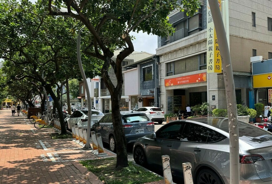 老父分產二選一：2000萬透天厝「得照顧到終老」VS.200萬現金！網吵翻了