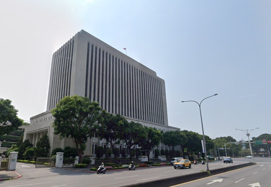 央行限貸令死不鬆綁！專家揭3大恐怖後果：一放寬恐重演「排隊搶房、炒價」亂象