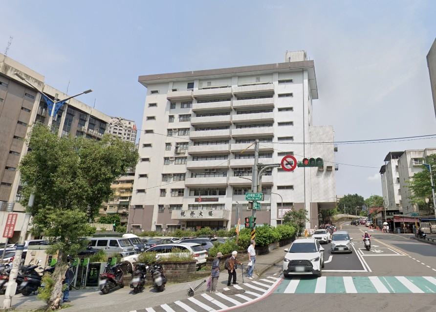 基隆警示：土地未過戶先轉售恐挨罰 雙重稅務風險不可輕忽