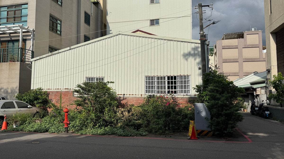 「透天厝空地全蓋滿」網勸：別貪室內大！採光差、通風爛、違建風險一次看