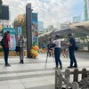名片印「首席專家」實際是「首日上工」？ 房仲業的「自信行銷學」引熱議