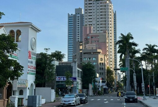 「不好意思，我們現在沒有水位，沒有名額。」正在公股銀行頻繁上演