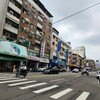 招牌之戰！一樓店面裝大型招牌擋光又漏水，樓上住戶如何自救？
