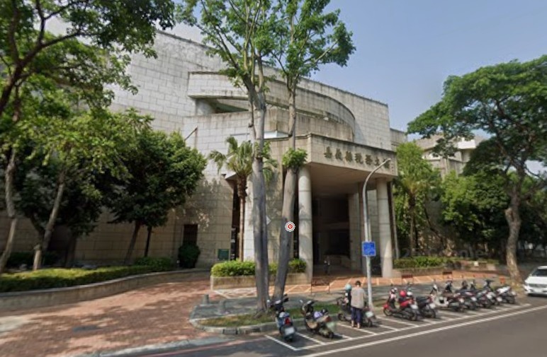 別以為「臨時搭建」就能免稅！嘉義縣稅務局提醒：工務所、停車棚都算房屋稅課稅範圍