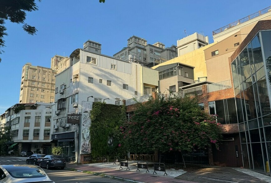 房價不漲不跌？殘酷真相：你的資產正被「隱形三賊」每年偷走3%！