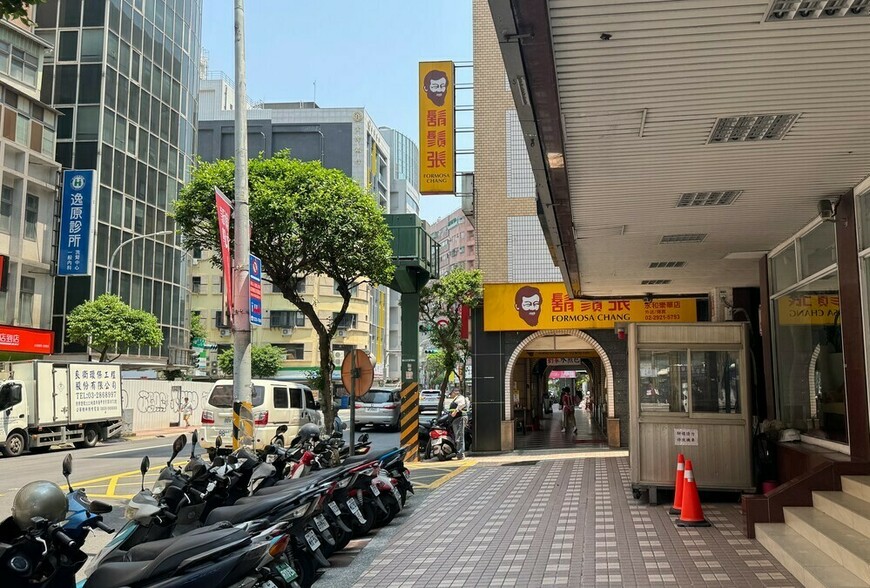 《滷肉飯經濟學》人均GDP 3.4萬美元幻覺：揭開「報表台灣」與「現實台灣」平行時空 | M傳媒