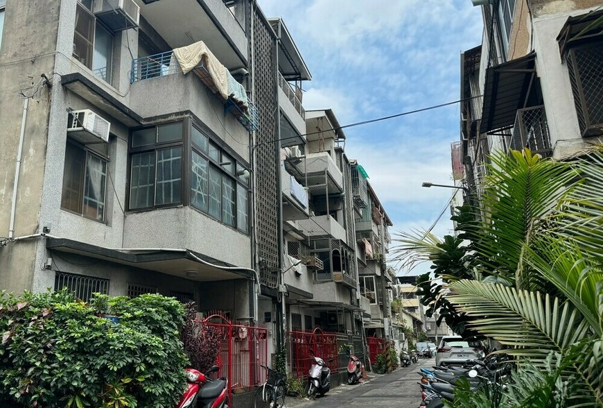 透天佔地糾紛引爆求償戰！買方怒控前屋主、房仲隱瞞實情 | M傳媒