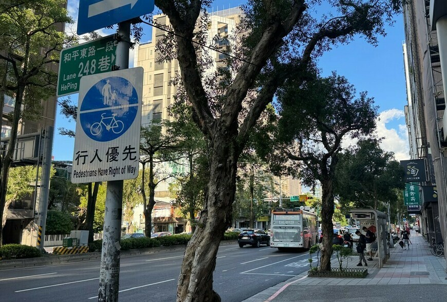 景氣轉熱衝上「黃紅燈」！AI、台股、普發現金三箭齊發　年底消費熱潮可期| M傳媒